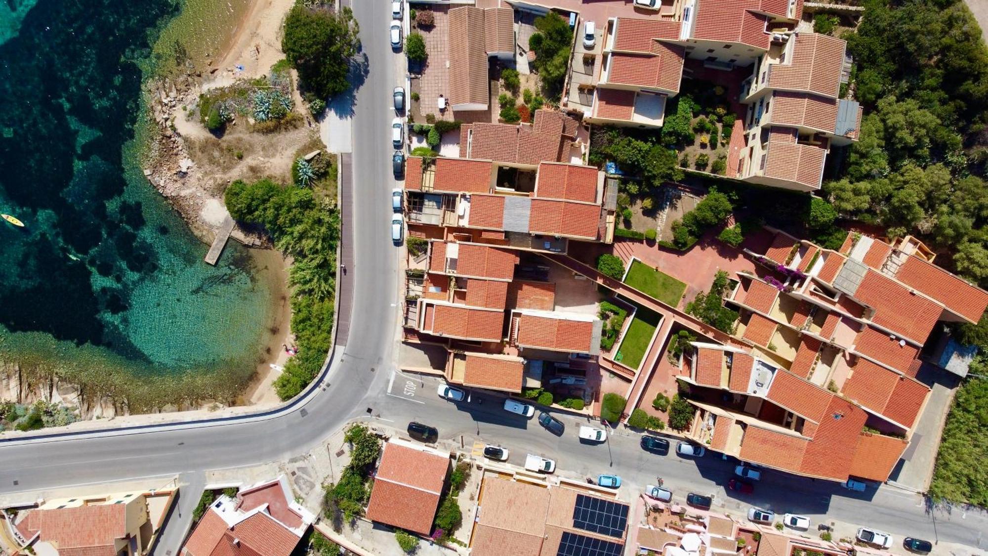 Homey Experience - Green Design Apartment La Maddalena  Buitenkant foto