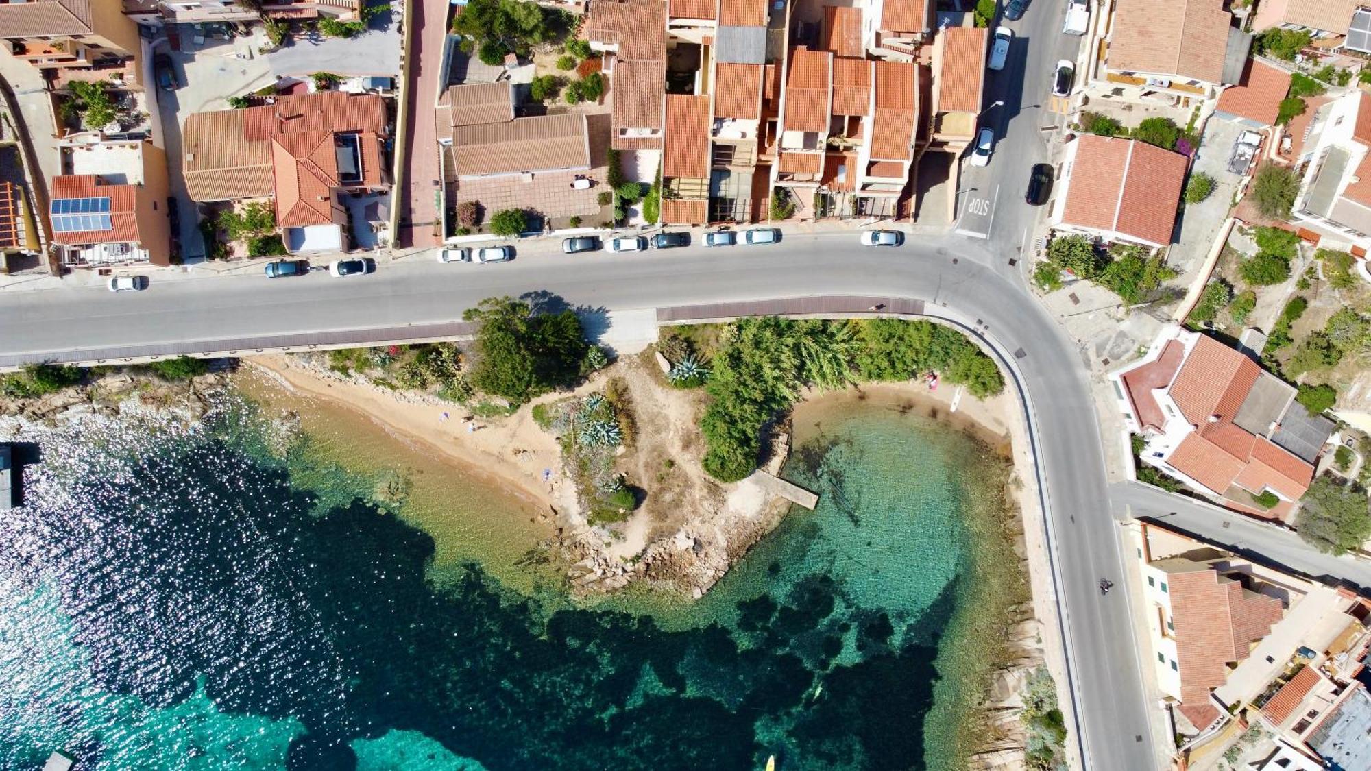 Homey Experience - Green Design Apartment La Maddalena  Buitenkant foto